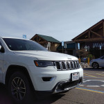 Unser weißes Schlachtschiff - vor beeindruckender Walmart-Kulisse